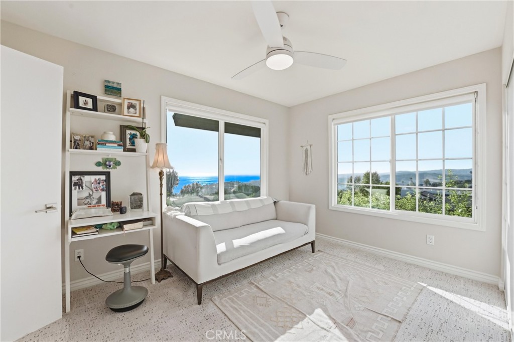 upstairs guest bedroom 2 - 3078 Zell, Laguna Beach CA 92651 - photo 13
