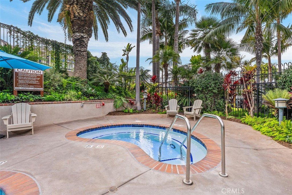 Community Spa, heated all year round - 30802 Coast F25, Laguna Beach CA 92651 - photo 17