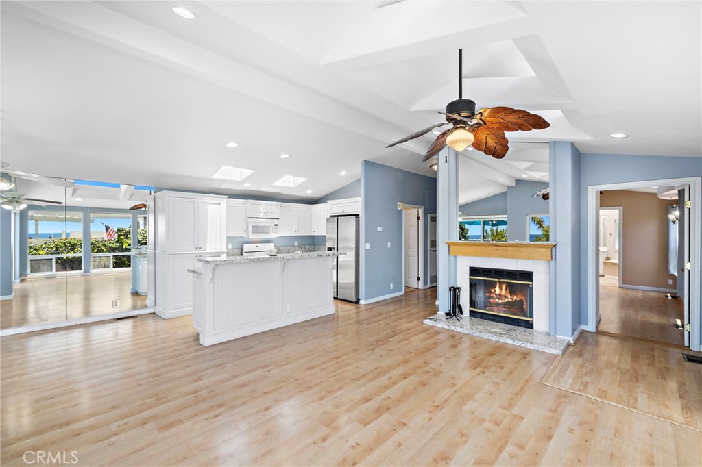 30802 Coast F9, Laguna Beach CA 92651 - photo 13