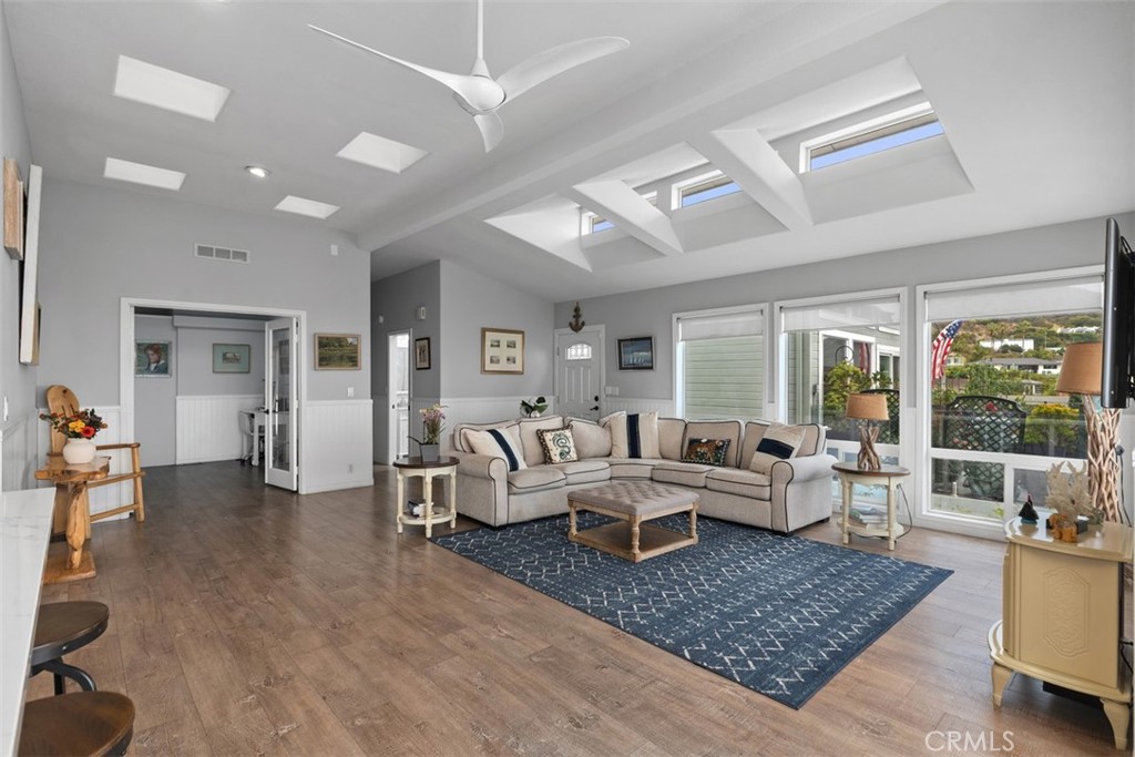 30802 Coast H4, Laguna Beach CA 92651 - photo 8