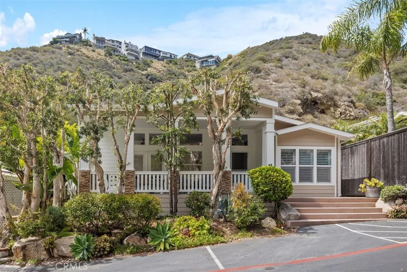 30802 Coast K48, Laguna Beach