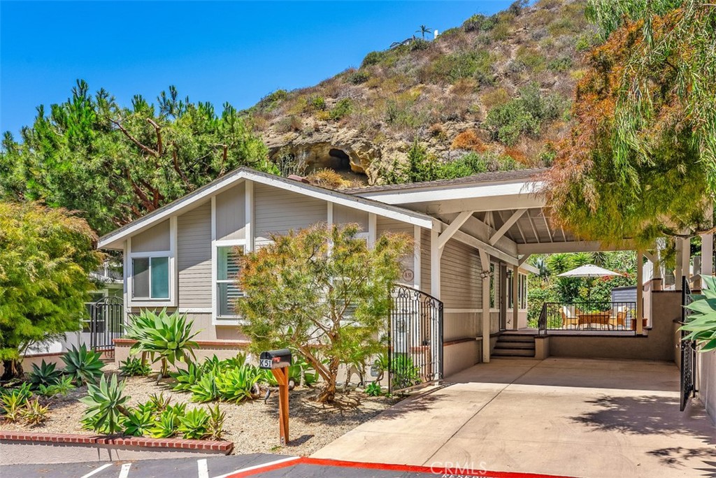 Ample Parking Space - 30802 Coast K51, Laguna Beach CA 92651 - photo 4