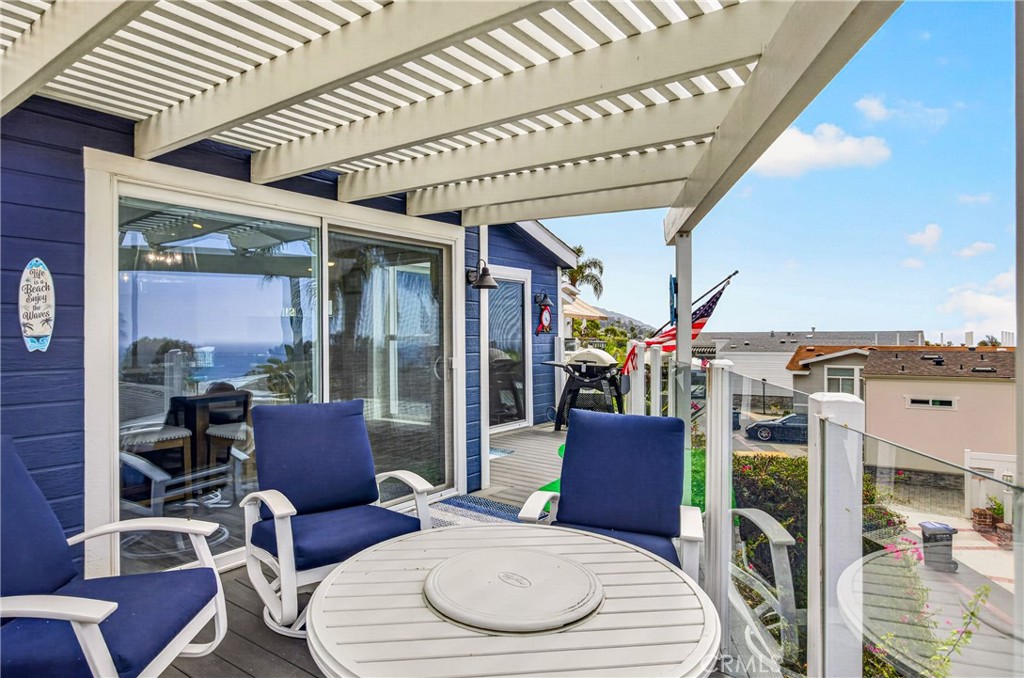 Deck off living room - 30802 S Coast Highway F-10, Laguna Beach CA 92651 - photo 17