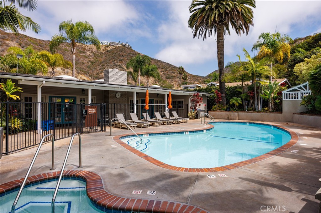 Community pool - 30802 S Coast Highway F-10, Laguna Beach CA 92651 - photo 22
