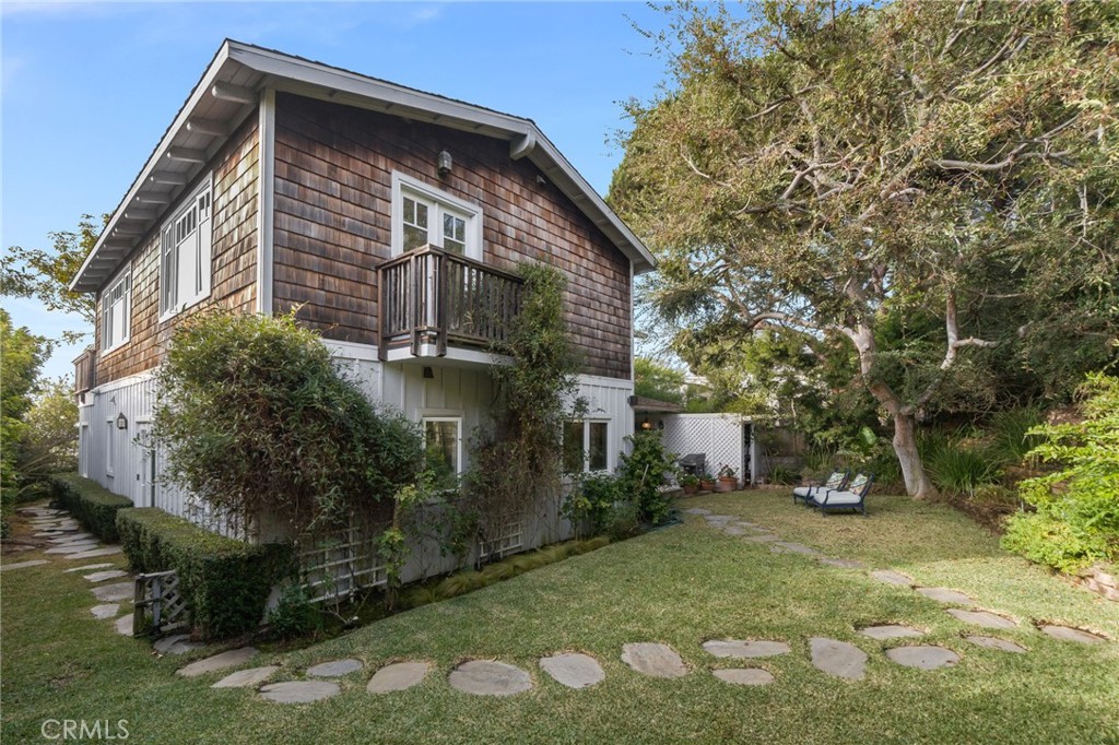 30842 Driftwood Drive, Laguna Beach CA 92651 - photo 16