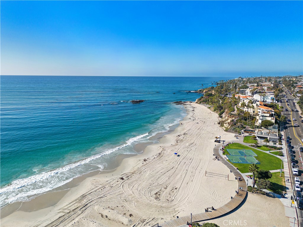 30842 Driftwood Drive, Laguna Beach CA 92651 - photo 59