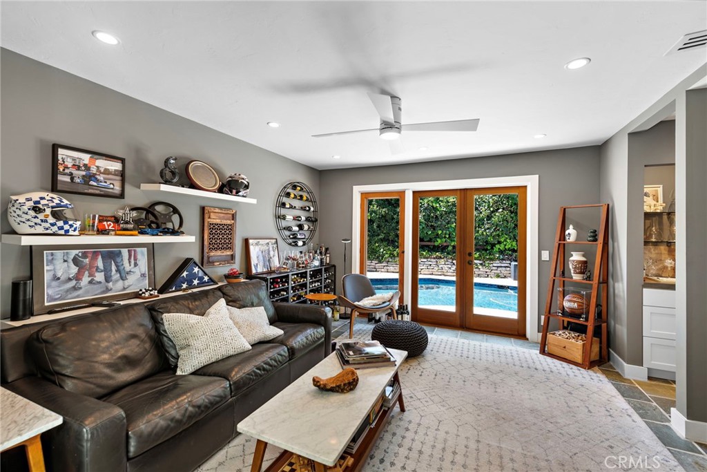 3085 Nestall Road, Laguna Beach CA 92651 - photo 13