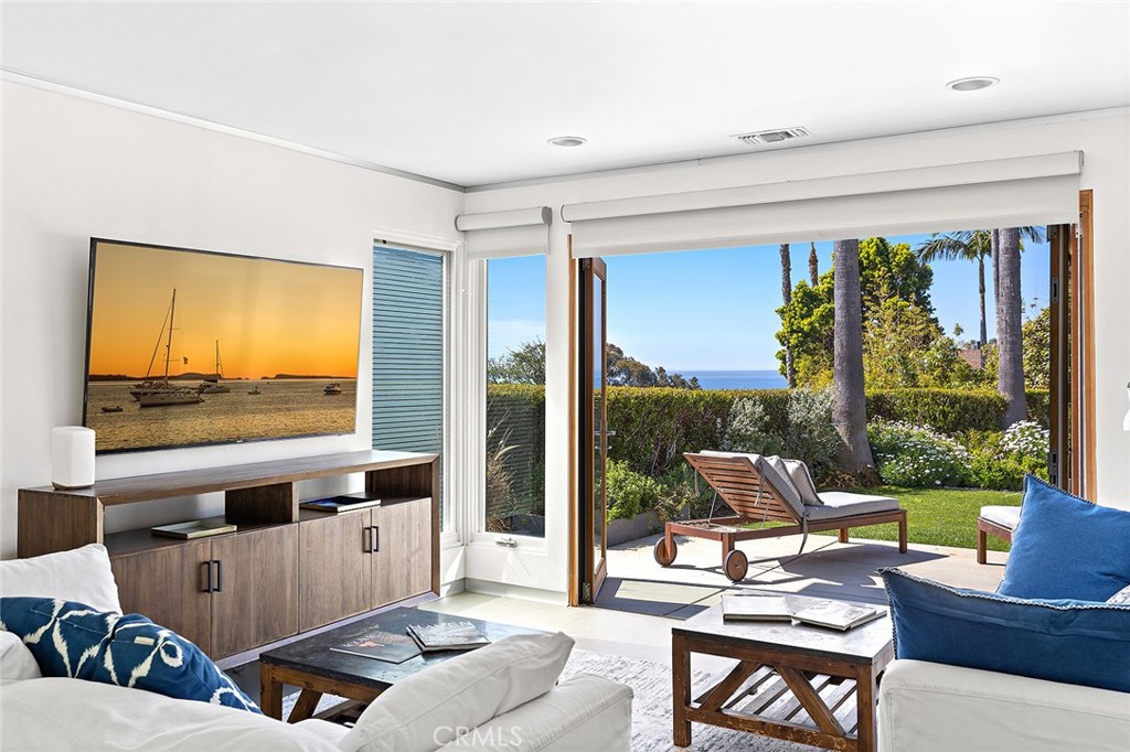 30872 Marilyn Drive, Laguna Beach CA 92651 - photo 1