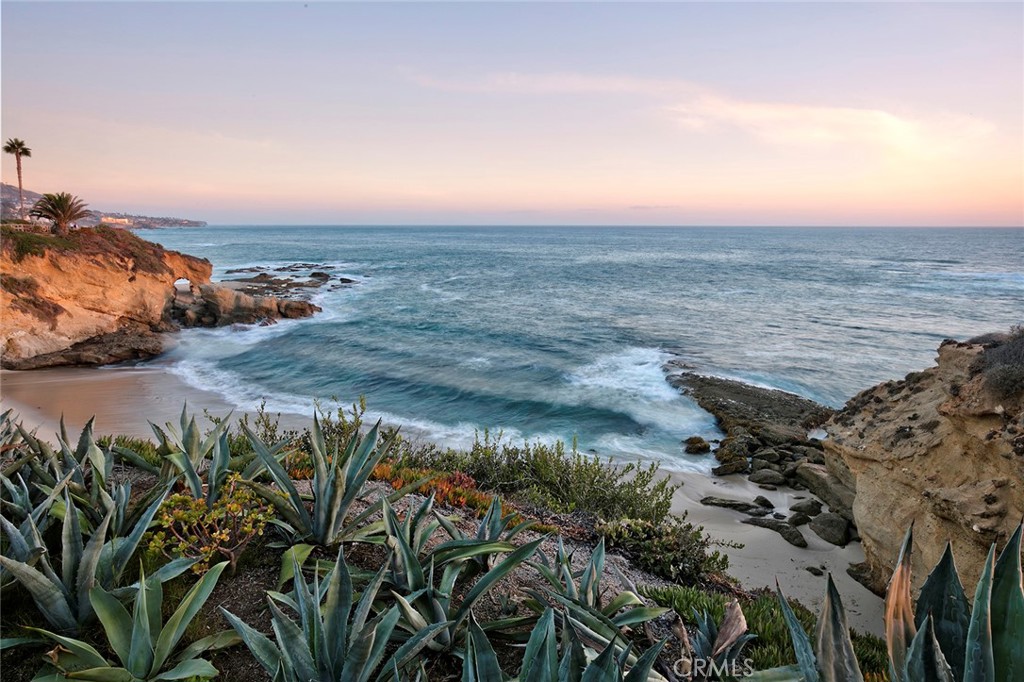 30872 Marilyn Drive, Laguna Beach CA 92651 - photo 37