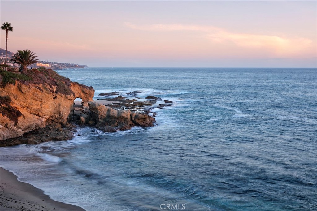 30872 Marilyn Drive, Laguna Beach CA 92651 - photo 38