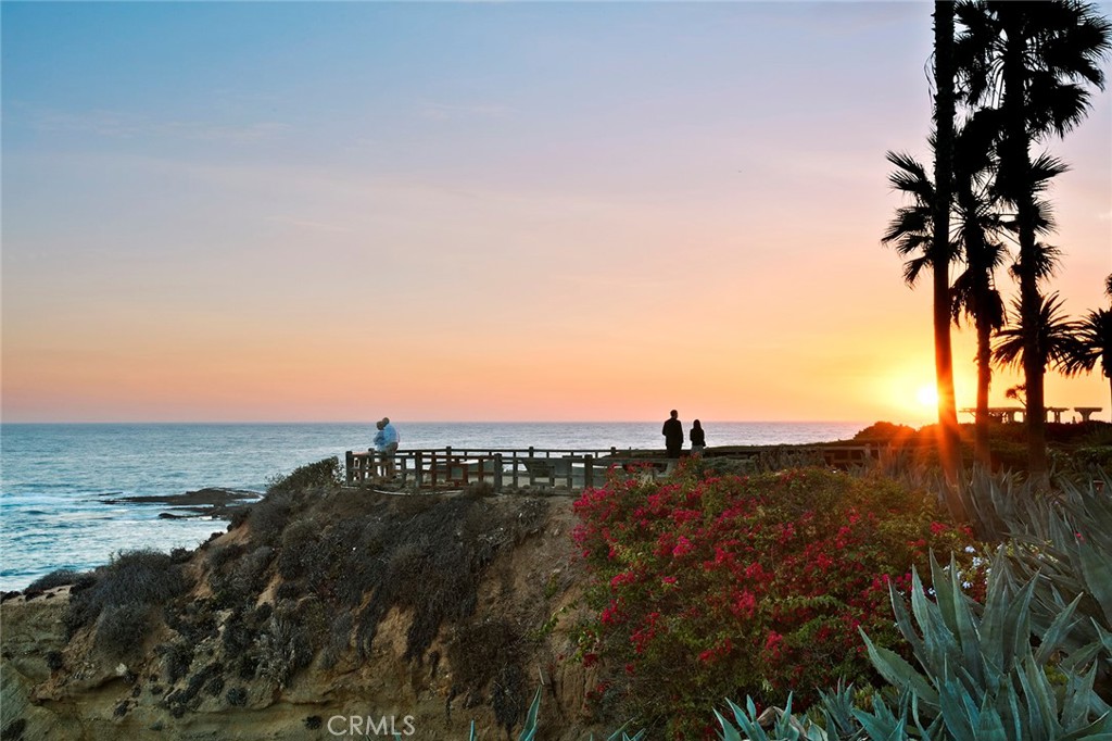 30872 Marilyn Drive, Laguna Beach CA 92651 - photo 39