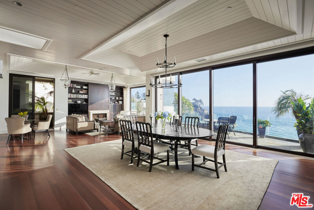 31 Bay Drive, Laguna Beach CA 92651 - photo 7