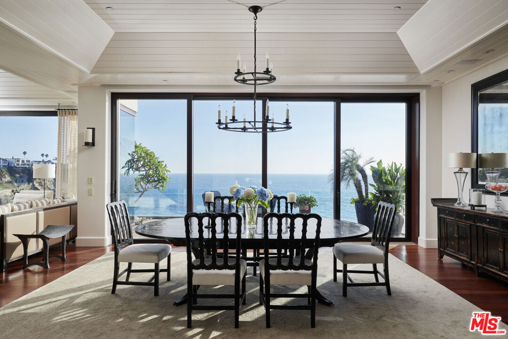 31 Bay Drive, Laguna Beach CA 92651 - photo 22