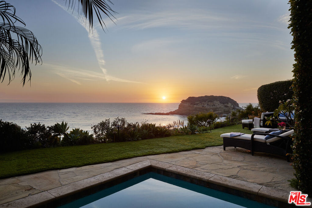 31 Bay Drive, Laguna Beach CA 92651 - photo 24