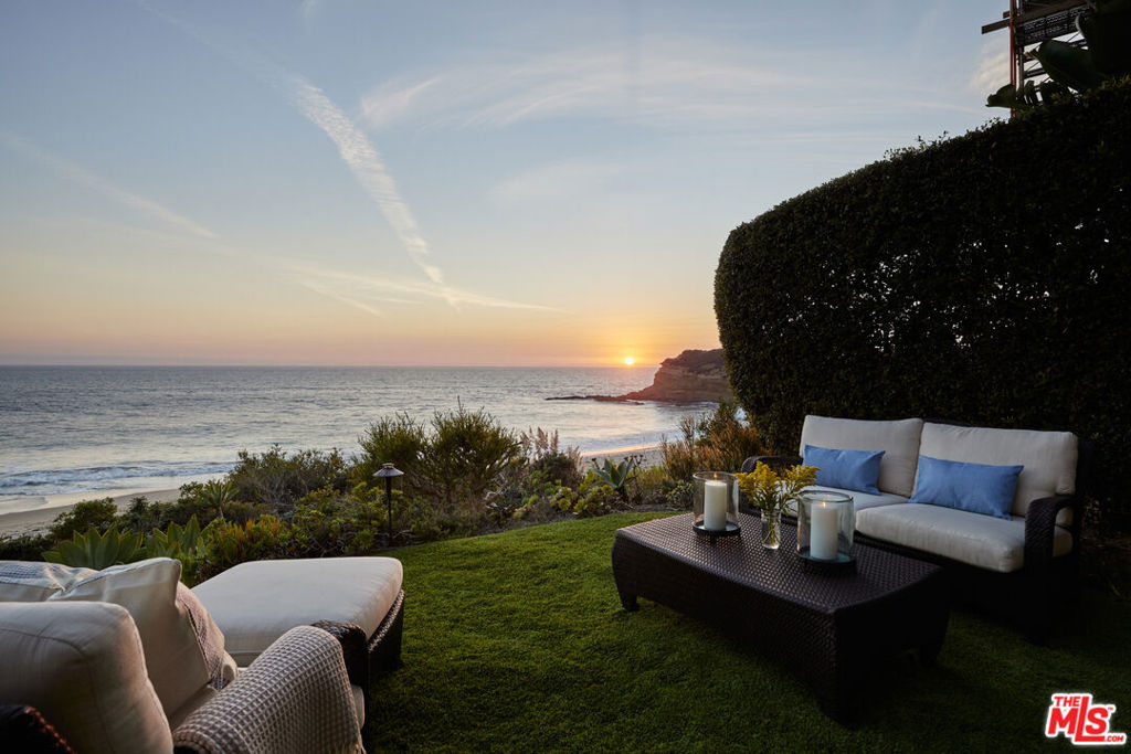 31 Bay Drive, Laguna Beach CA 92651 - photo 25