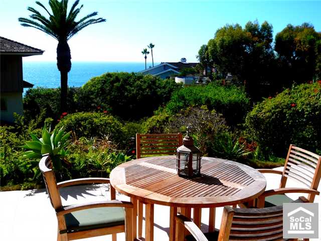 31 BLUE LAGOON, Laguna Beach CA 92651 - photo 1