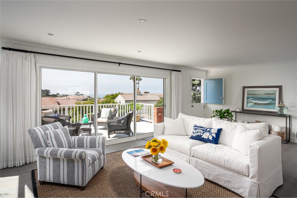 310 Emerald Bay, Laguna Beach CA 92651 - photo 6