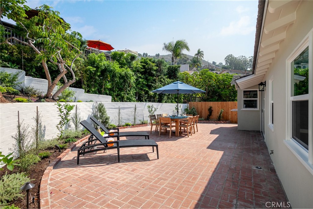 310 Emerald Bay, Laguna Beach CA 92651 - photo 18
