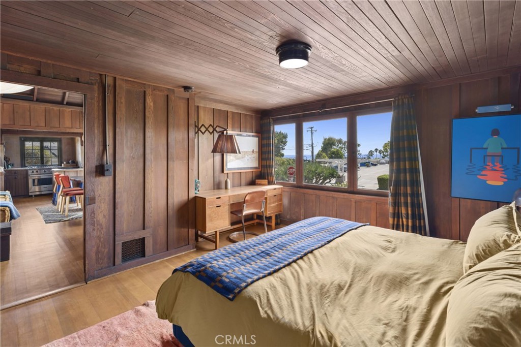 310 Hawthorne Road, Laguna Beach CA 92651 - photo 13