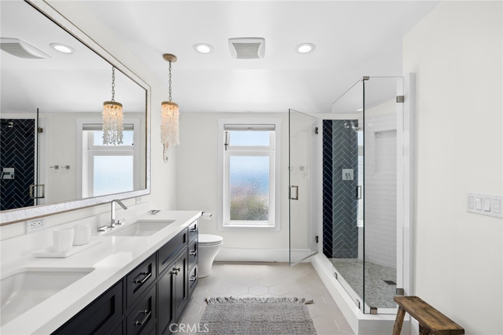 31012 Aliso Circle, Laguna Beach CA 92651 - photo 15