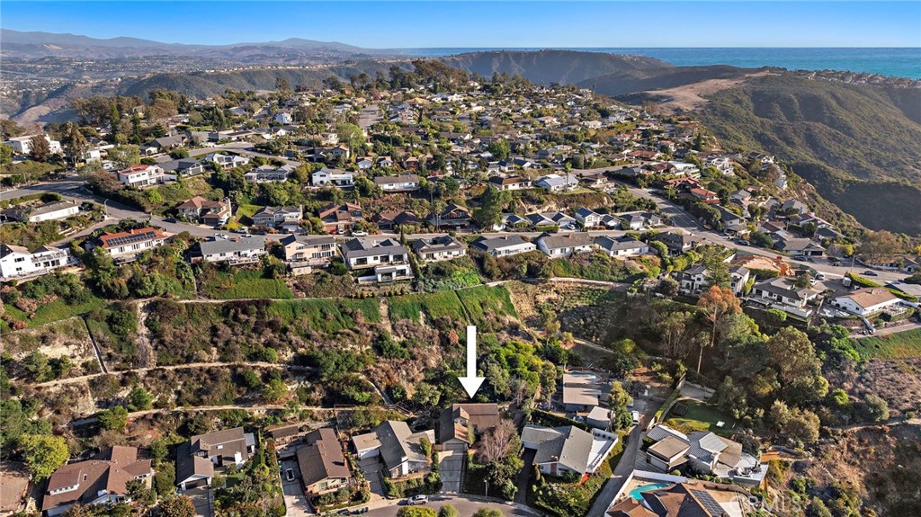 Situated in Top of the World neighborhood - 3103 Bern Drive, Laguna Beach CA 92651 - photo 1