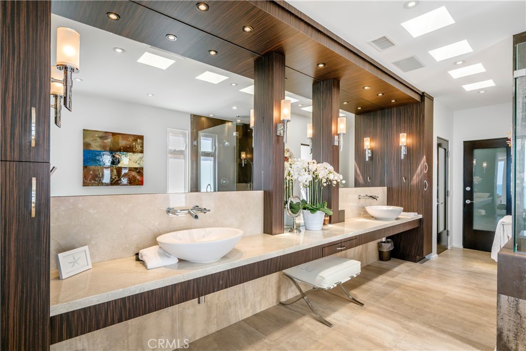 31091 Coast Highway, Laguna Beach CA 92651 - photo 18