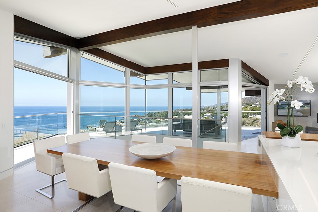 31105 Holly Drive, Laguna Beach CA 92651 - photo 1