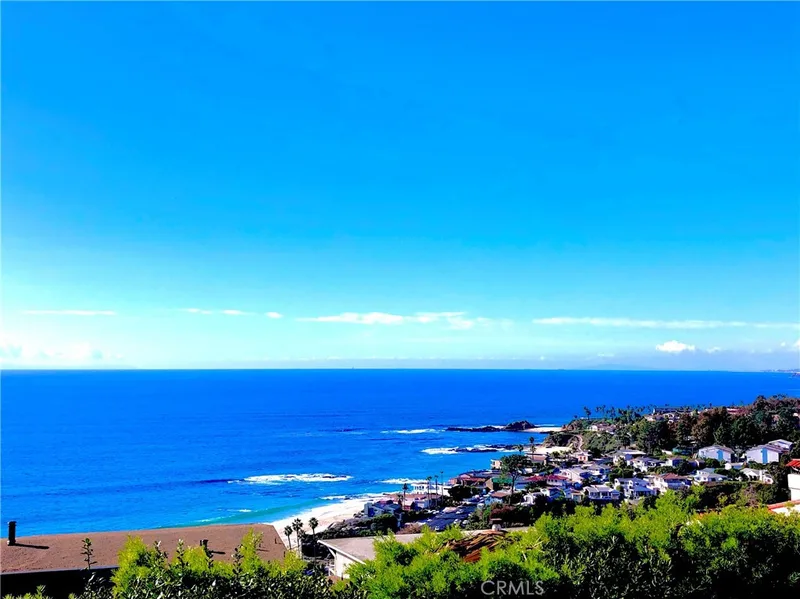 31152 Holly Drive, Laguna Beach, CA 92651