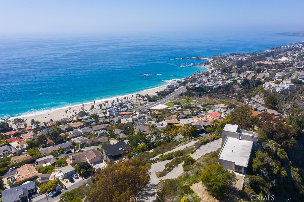Stunning Ocean and Coastline views are the perfect backdrop for this truly amazing view lot. - 31164 Ceanothus Drive, Laguna Beach CA 92651 - photo 1