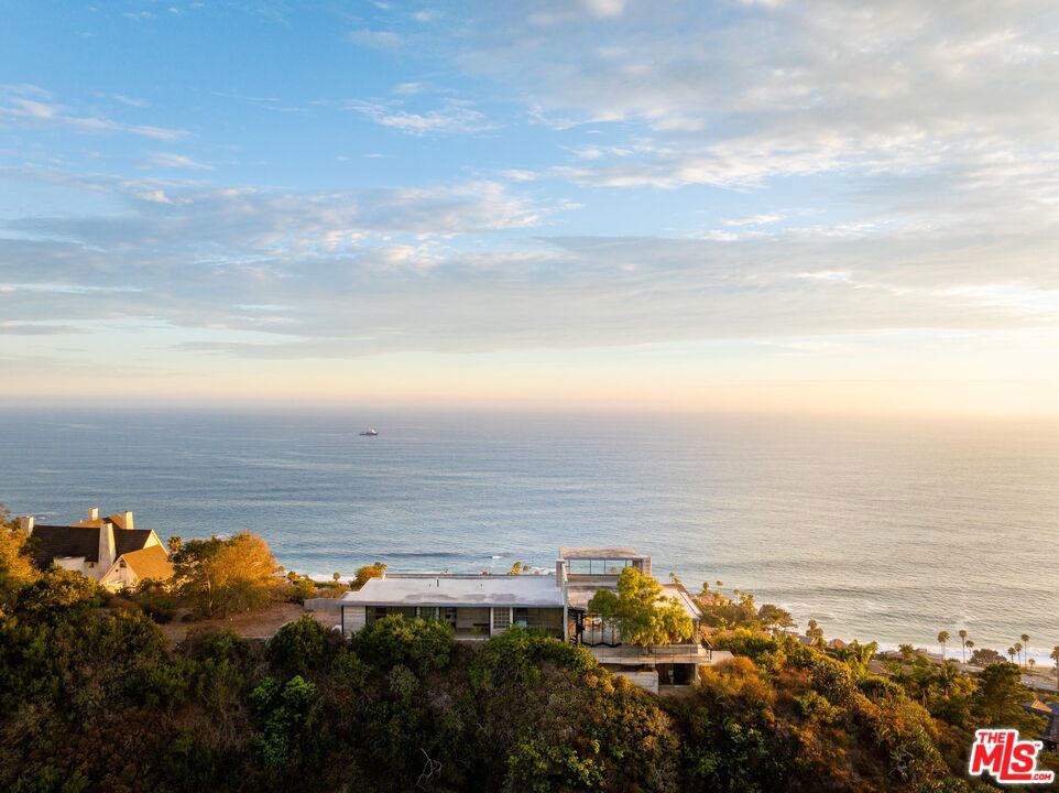 31172 Ceanothus Drive, Laguna Beach CA 92651 - photo 35