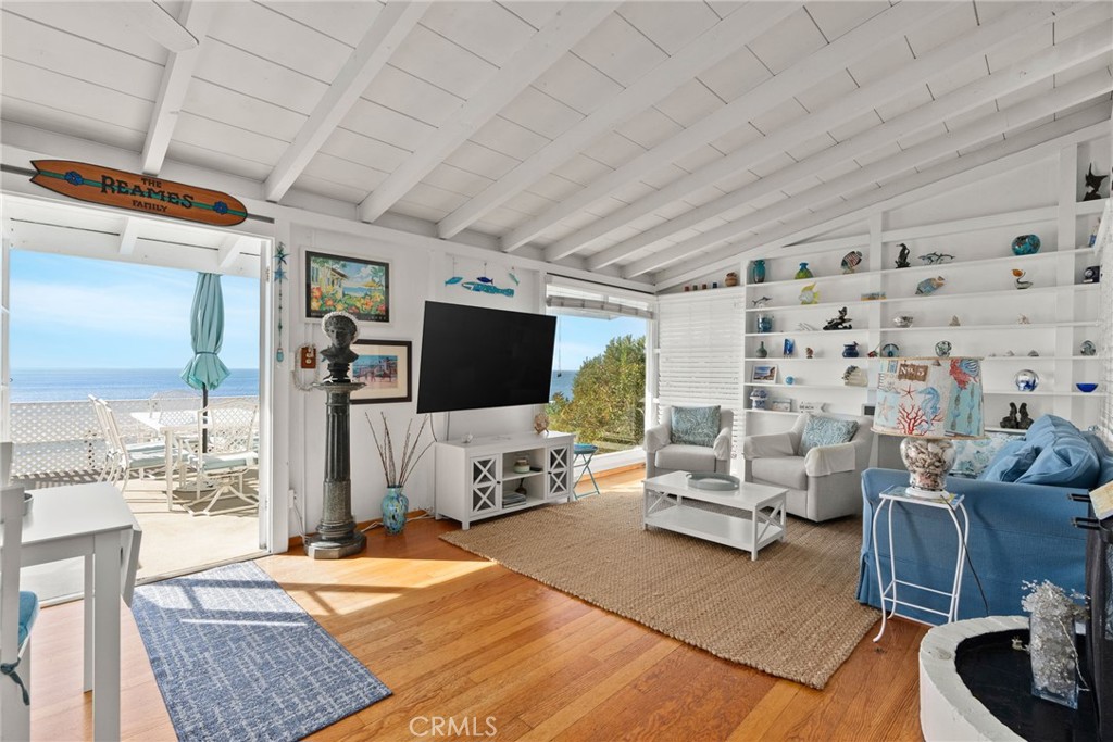 31191 Monterey, Laguna Beach CA 92651 - photo 1