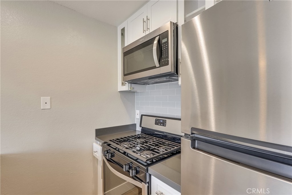 312 Broadway 7, Laguna Beach CA 92651 - photo 11
