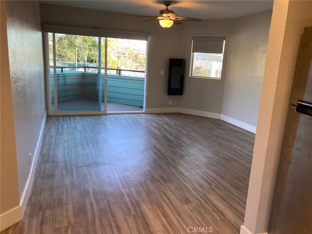 312 Broadway Street 14, Laguna Beach CA 92651 - photo 1