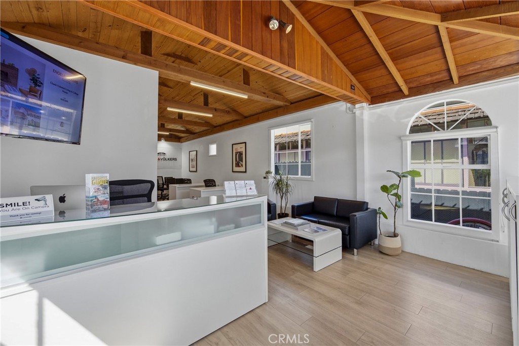 Interior with Exposed Wood Beams - 312 Ocean, Laguna Beach CA 92651 - photo 5