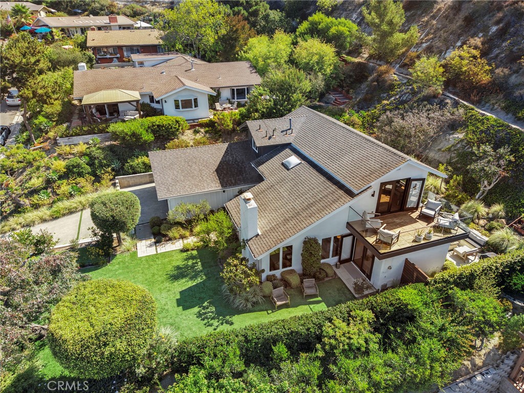 3121 Bern Drive, Laguna Beach CA 92651 - photo 5