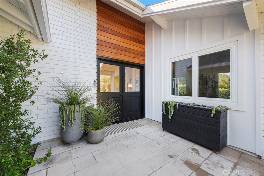 Front double door entry - 3121 Bern Drive, Laguna Beach CA 92651 - photo 5