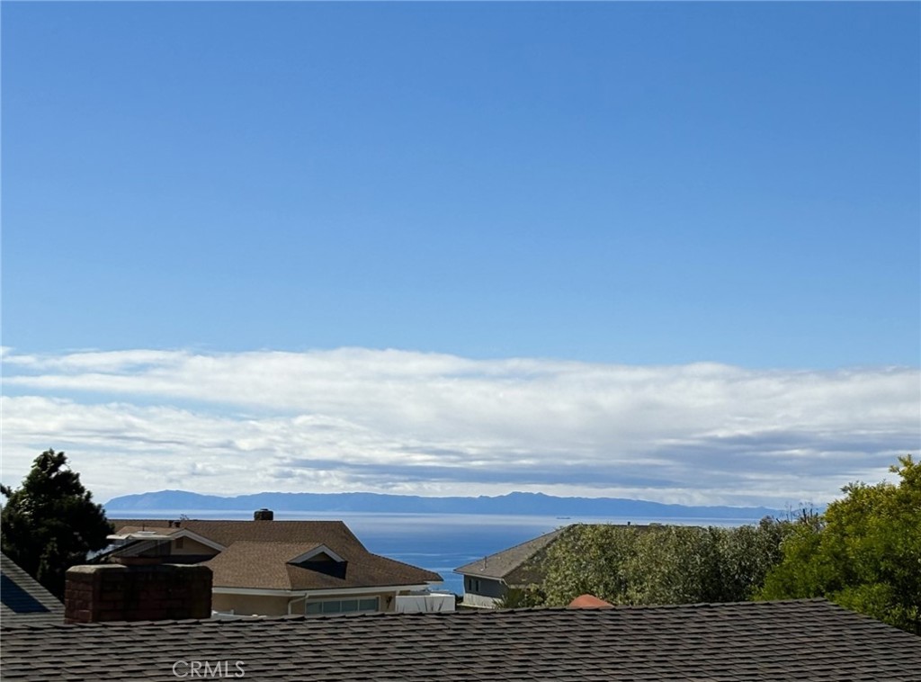 View from living room, Ocean, Catalina outline - 3121 Bern Drive, Laguna Beach CA 92651 - photo 8