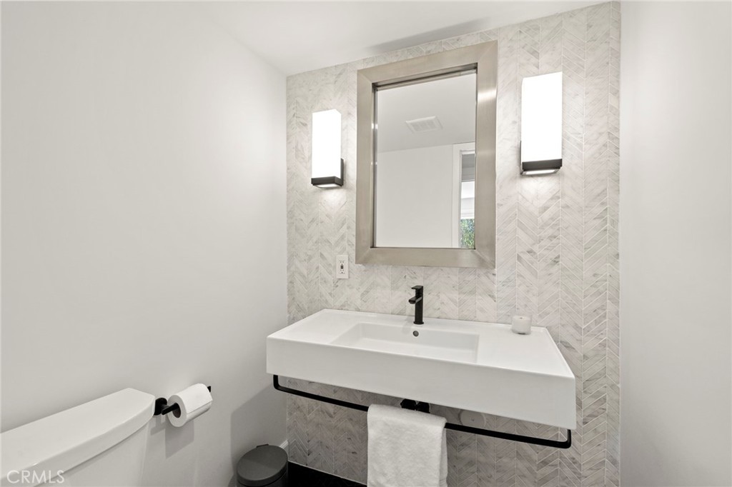 Main level powder room - 3121 Bern Drive, Laguna Beach CA 92651 - photo 32