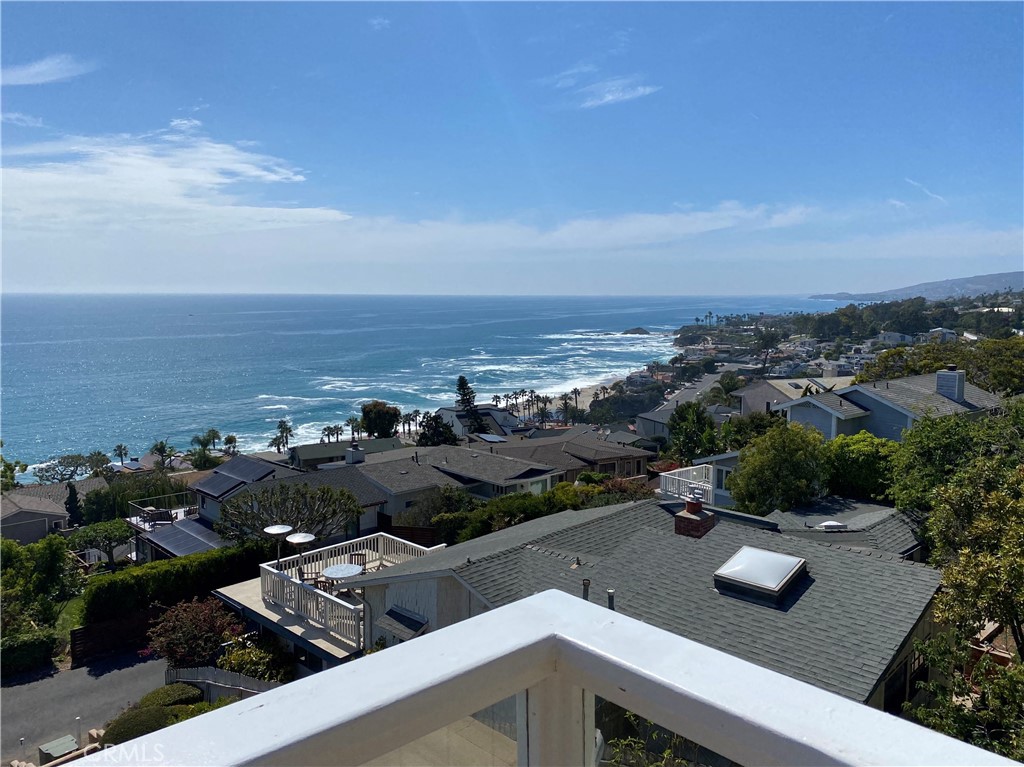 31211 Holly Drive, Laguna Beach CA 92651 - photo 1