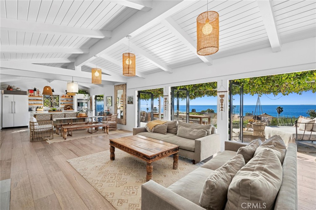31292 Monterey, Laguna Beach CA 92651 - photo 3