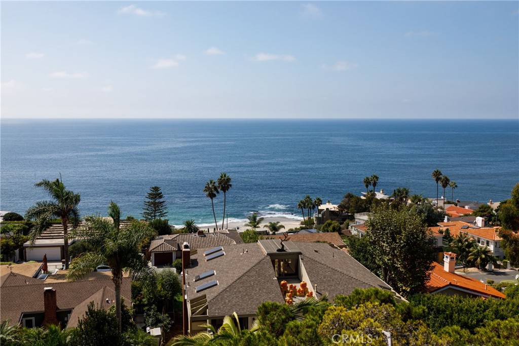 31293 Holly Drive, Laguna Beach CA 92651 - photo 1