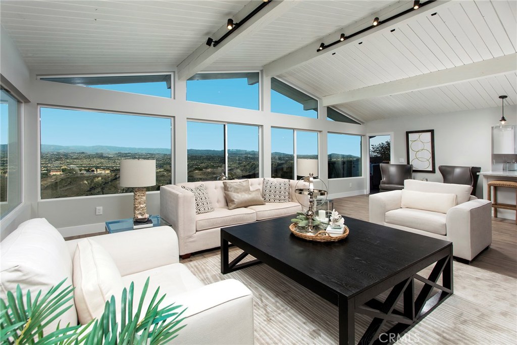3132 Bonn Drive, Laguna Beach CA 92651 - photo 1