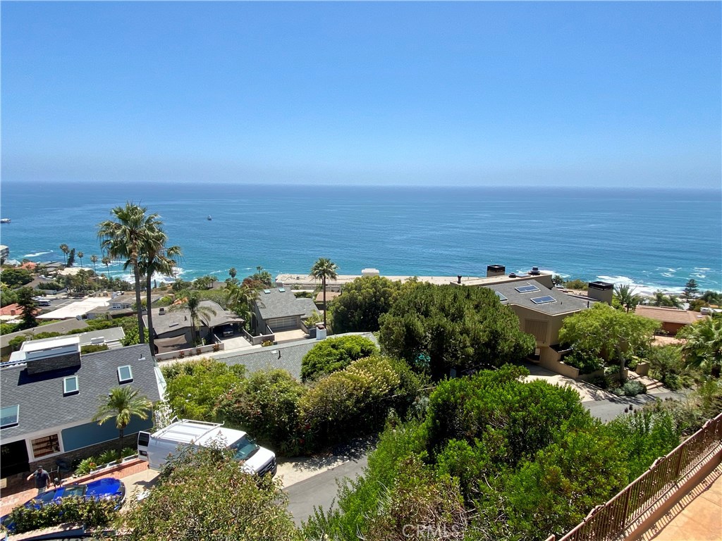 31401 Ceanothus Drive, Laguna Beach CA 92651 - photo 1