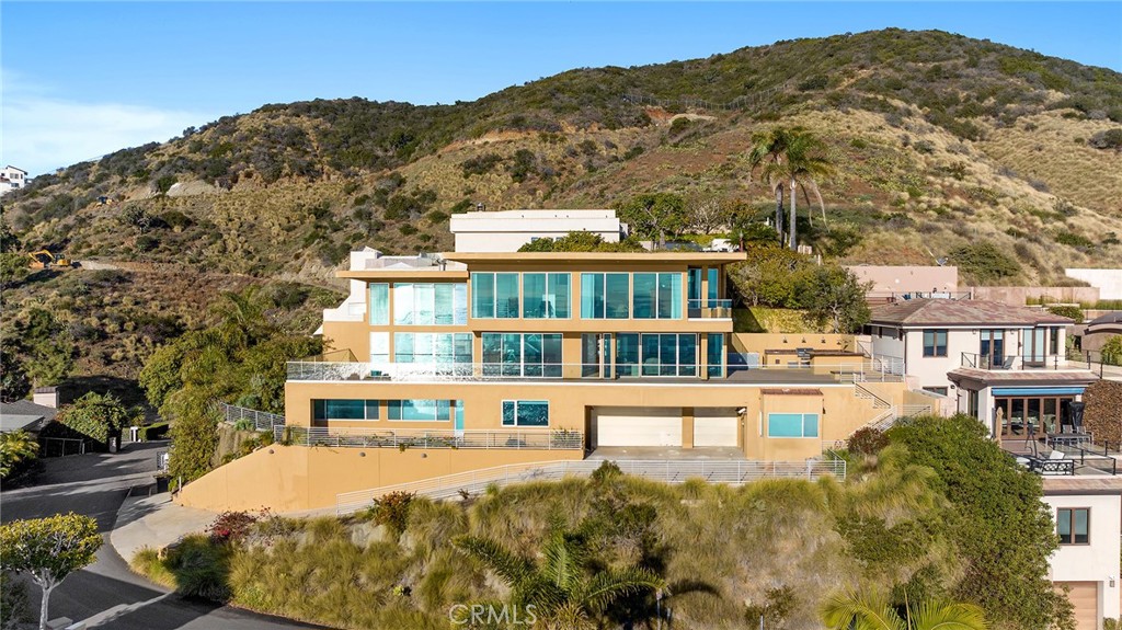 31402 Ceanothus Drive, Laguna Beach CA 92651 - photo 34