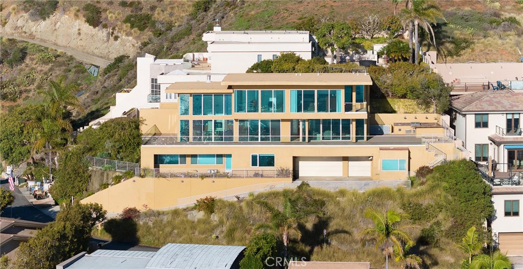 31402 Ceanothus Drive, Laguna Beach CA 92651 - photo 36