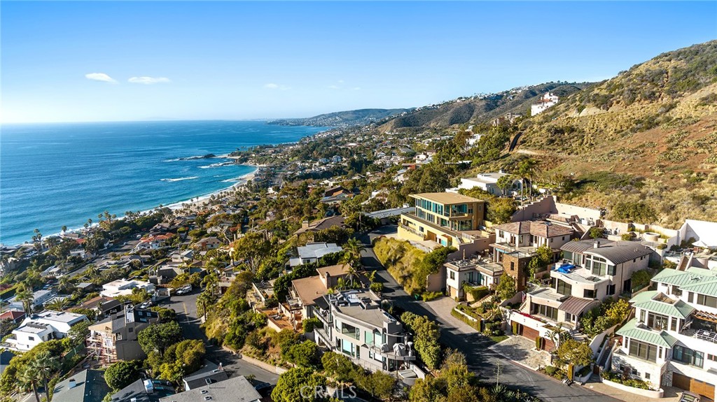 31402 Ceanothus Drive, Laguna Beach CA 92651 - photo 38