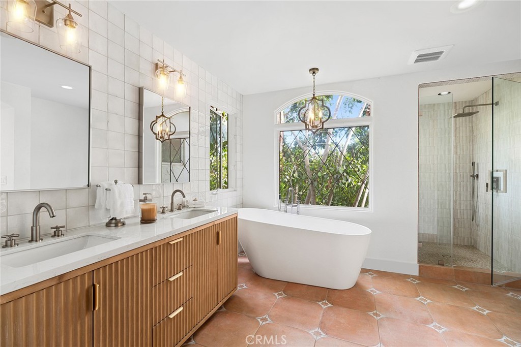 31402 Ocean View, Laguna Beach CA 92651 - photo 11