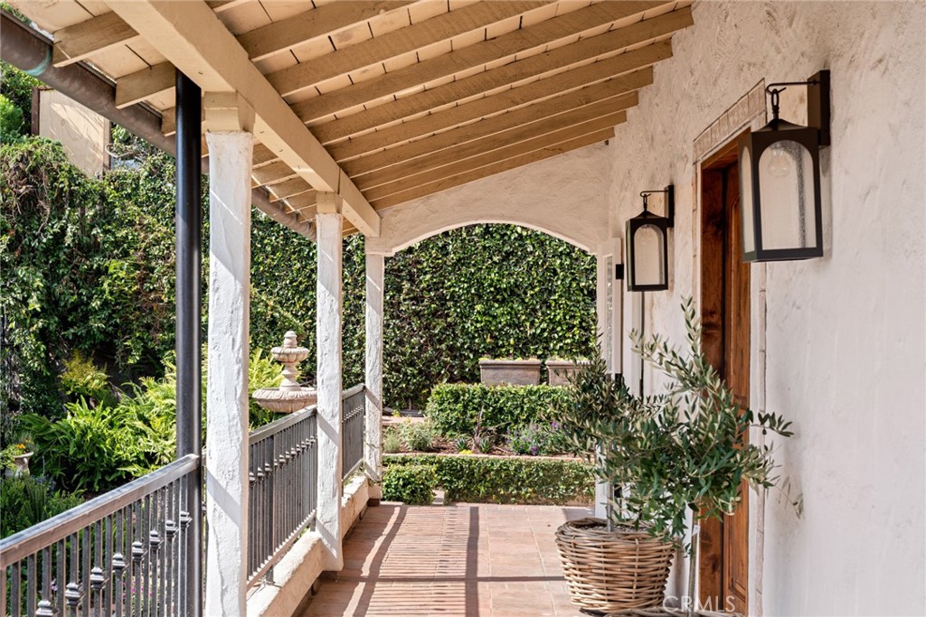 31402 Ocean View, Laguna Beach CA 92651 - photo 18