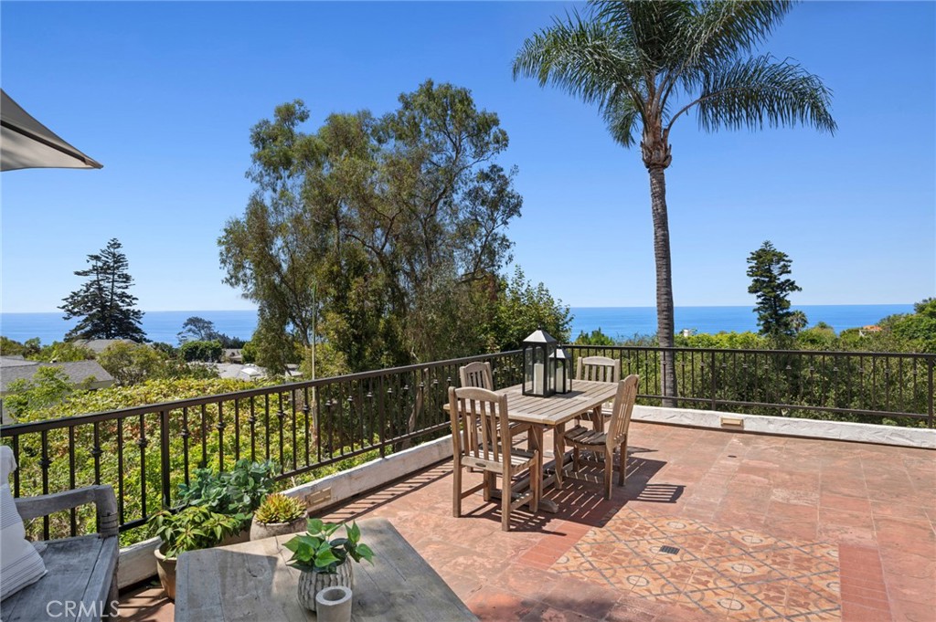 31402 Ocean View, Laguna Beach CA 92651 - photo 21