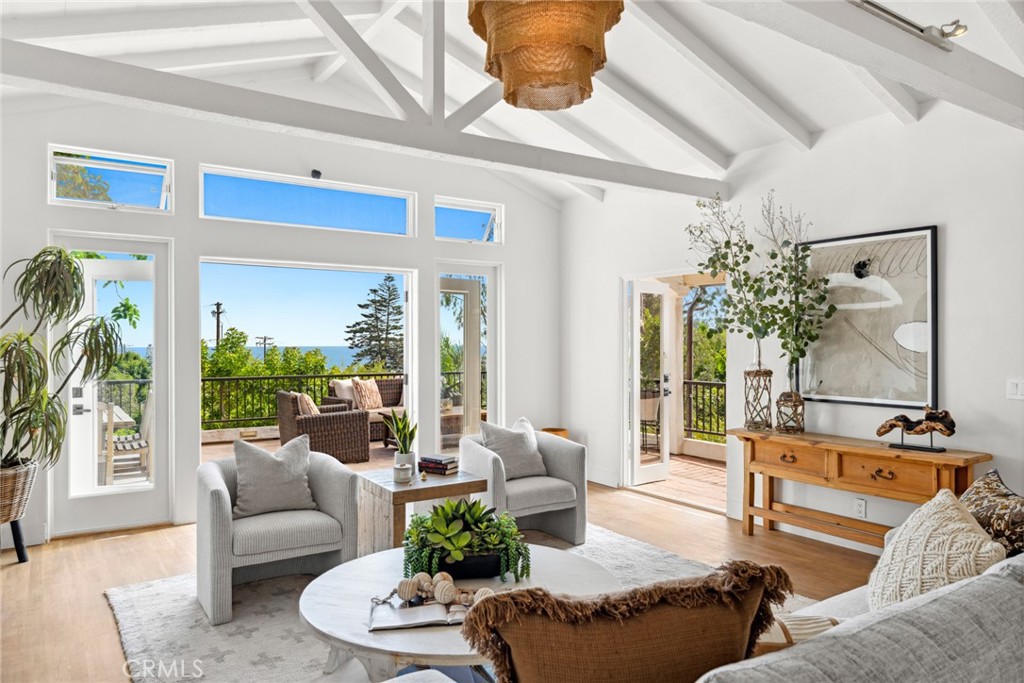 31402 Ocean View Street, Laguna Beach CA 92651 - photo 1